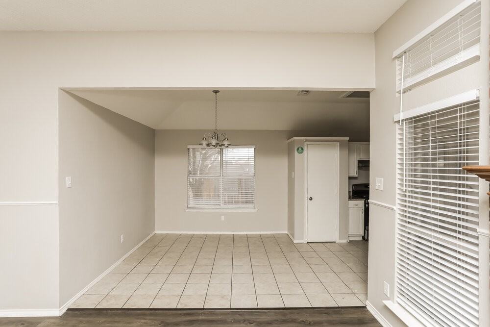 317 W Glen Meadow Dr - Photo 6 of 16