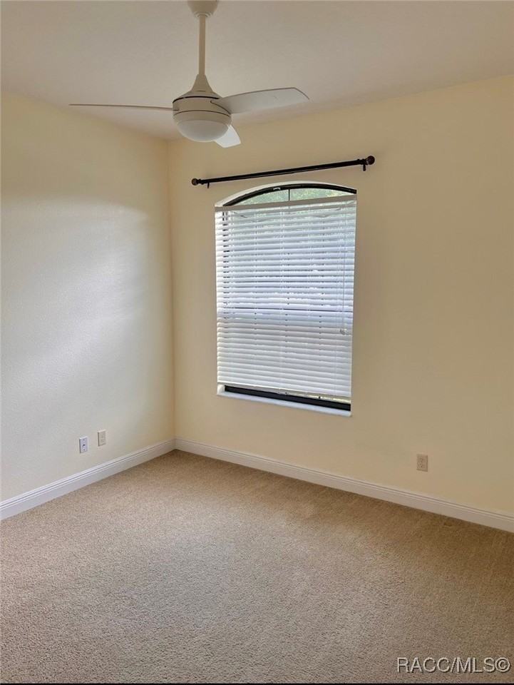 2395 N Brentwood Cir - Photo 7 of 34