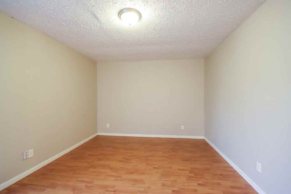 5434 Heronwood Dr - Photo 7 of 16