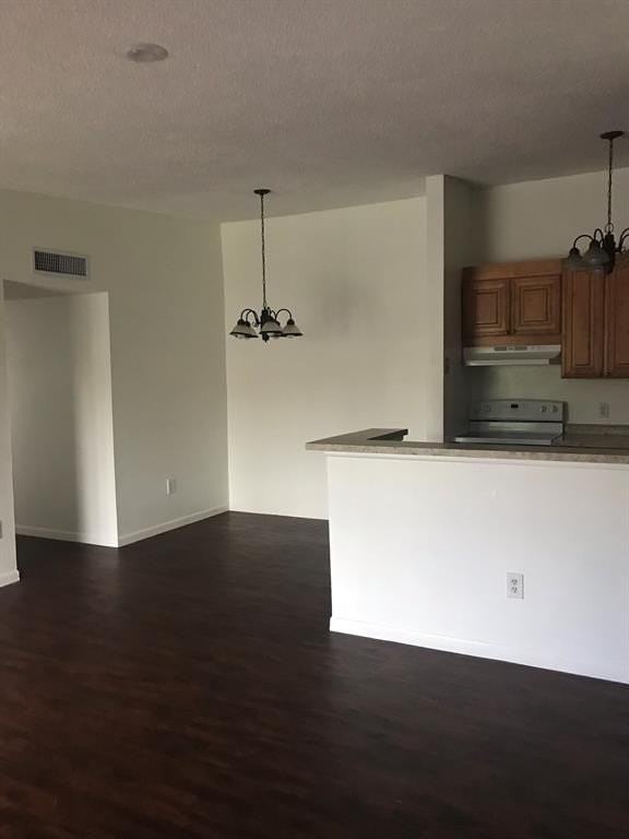 819 Ne 199th St #205 - Photo 2 of 11