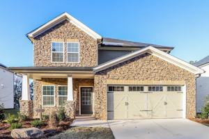 featured image of 323 Magnolia Dr