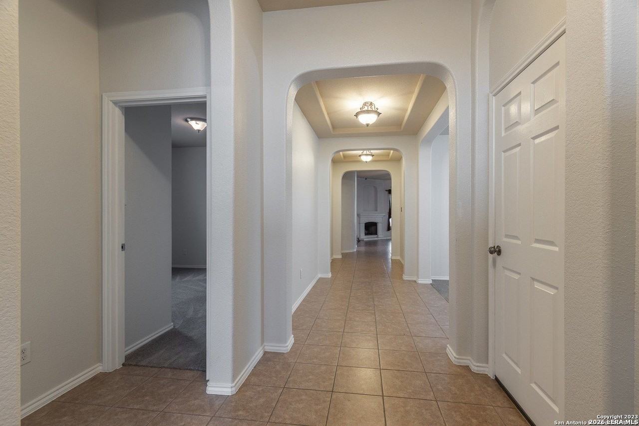 7402 Elegante Way - Photo 6 of 12