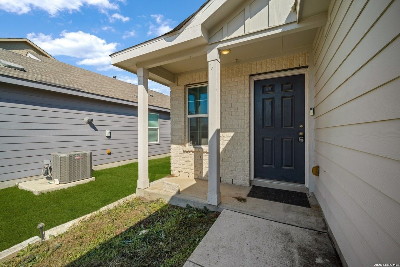 10735 Giacconi Dr - Photo 4 of 26