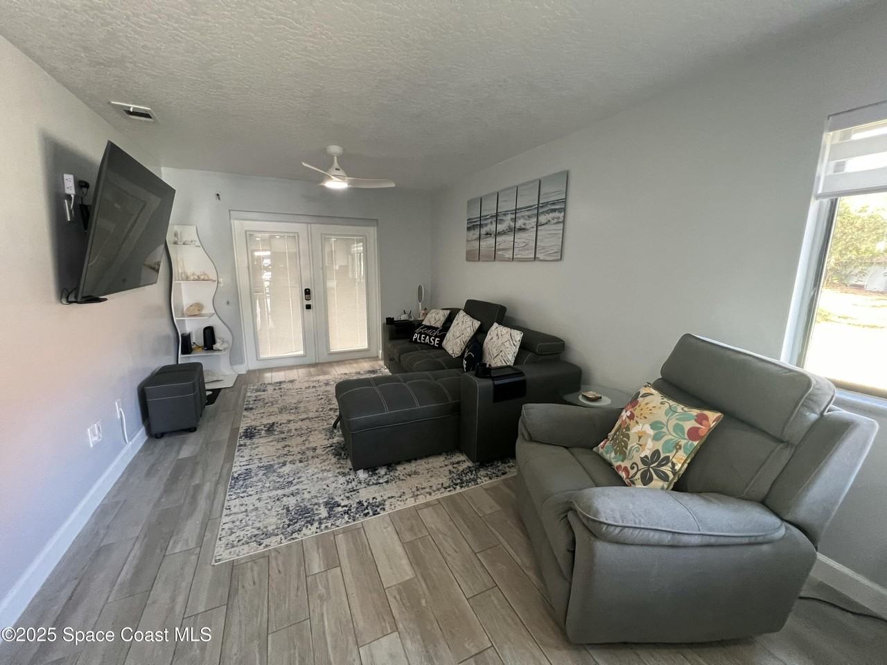 3230 Sand Dunes Ct - Photo 2 of 20
