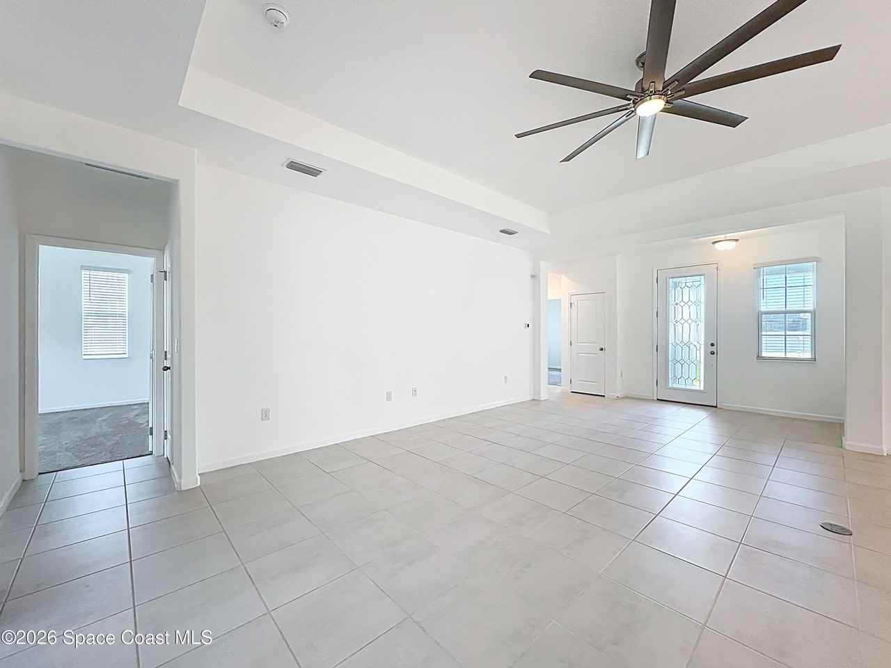 414 Loymer Cir - Photo 3 of 33