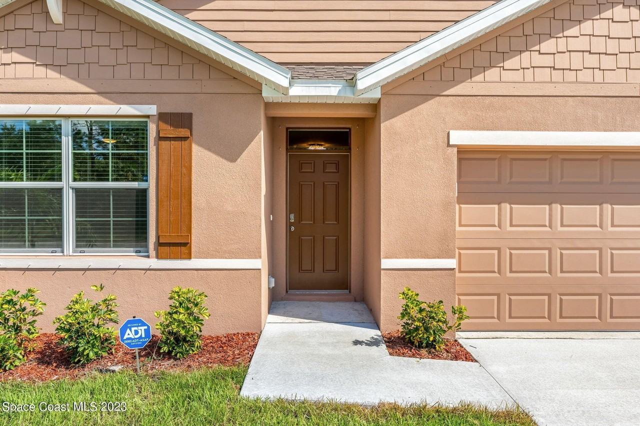 2309 Jupiter Blvd Sw - Photo 6 of 47