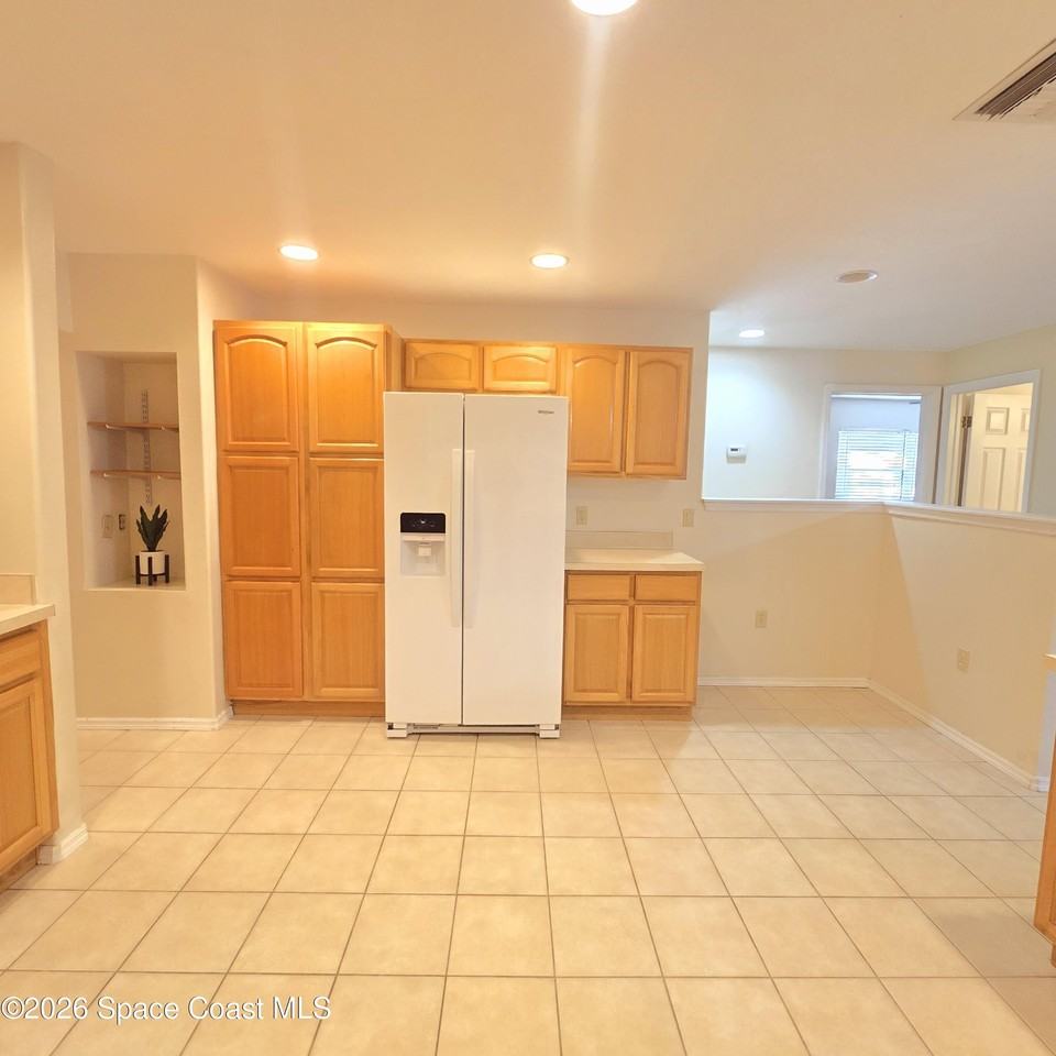 820 Tupelo Dr - Photo 5 of 18