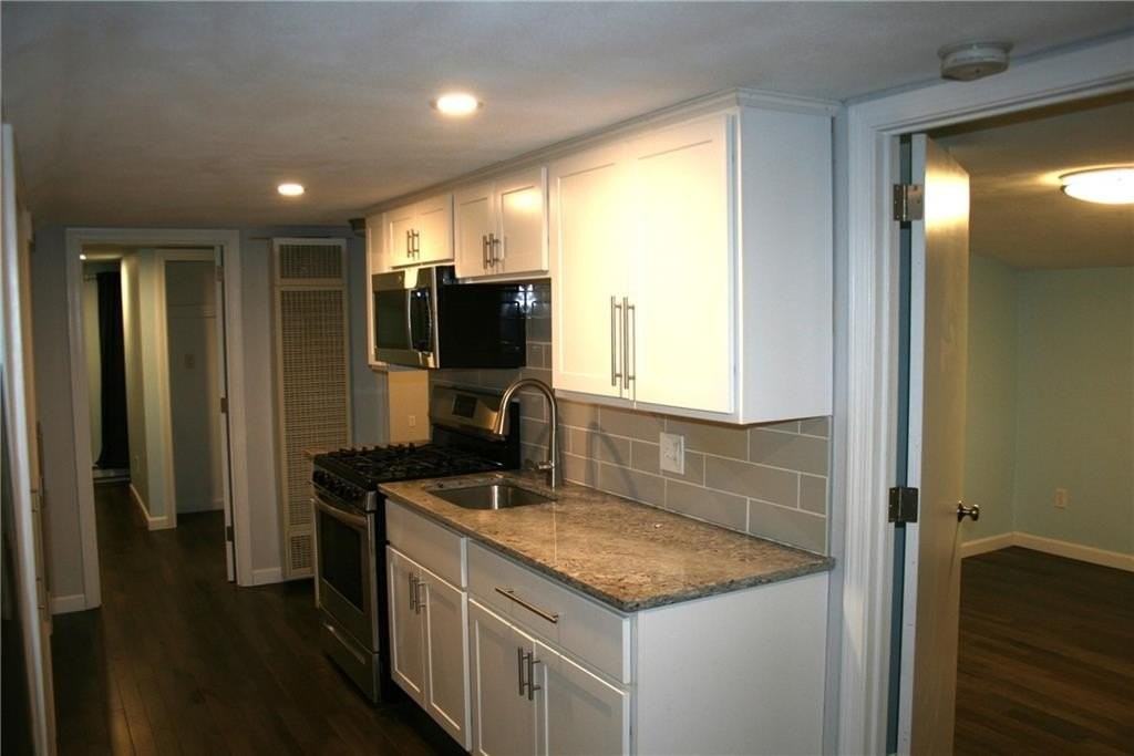 840 Sanderson Rd Unit 2 #2 - Photo 5 of 11