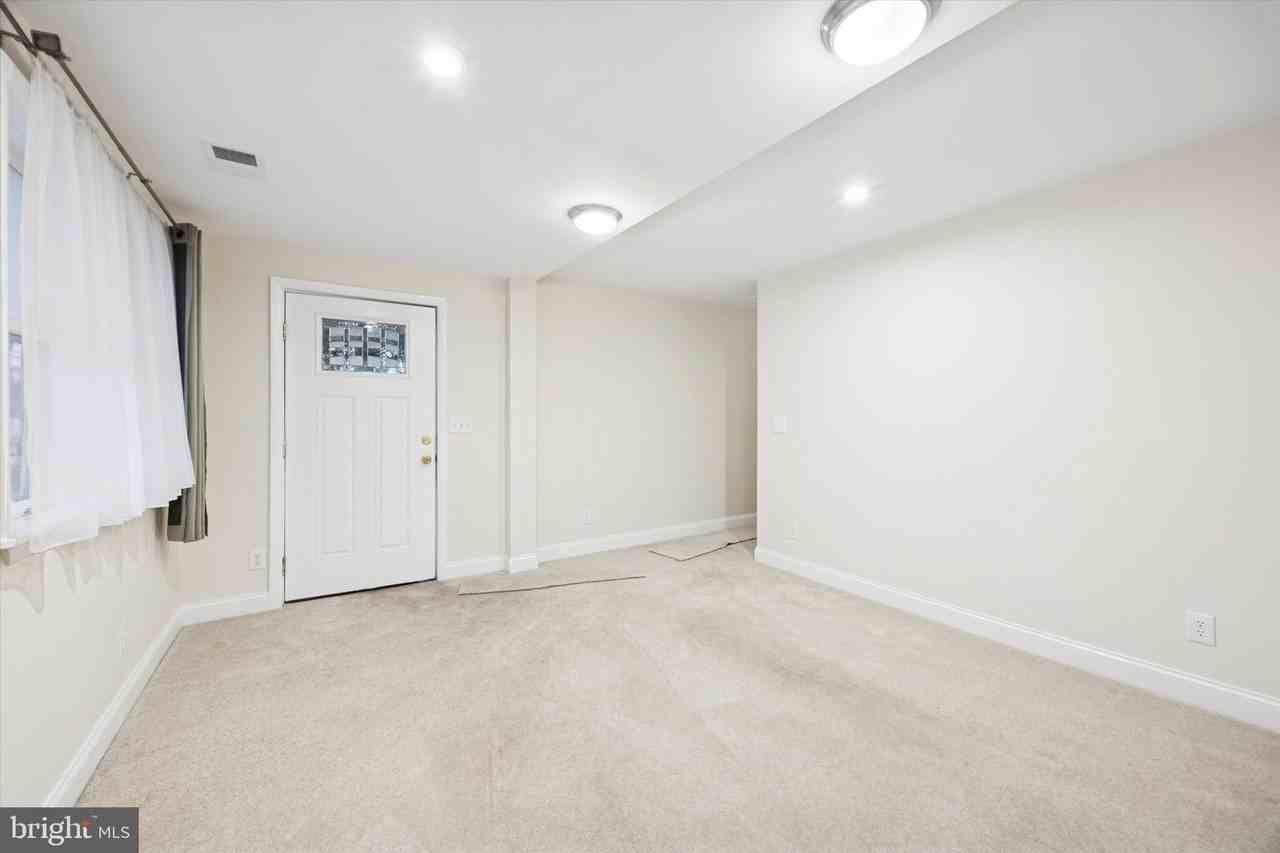 6 Laurel Ave - Photo 6 of 17