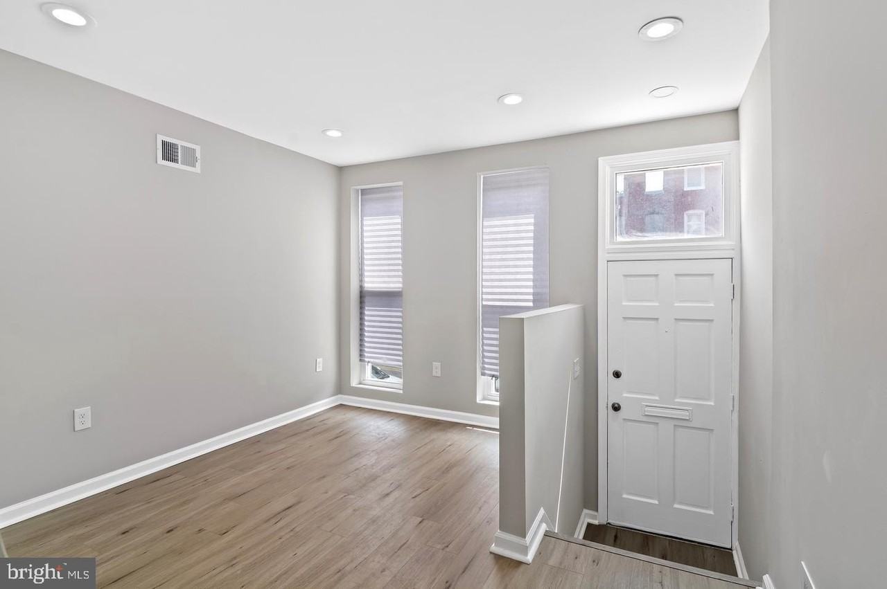 1346 N Carey St - Photo 2 of 19