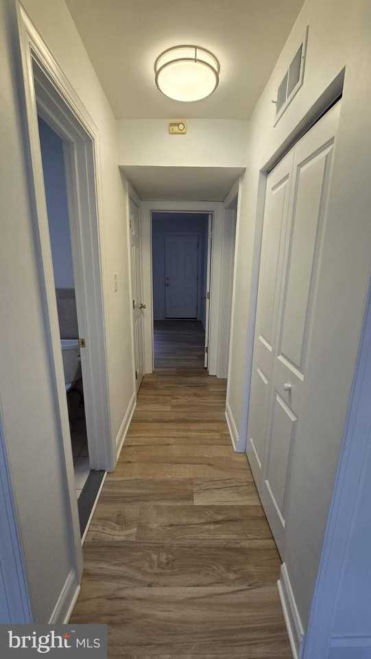 205 N Adams St - Photo 7 of 13