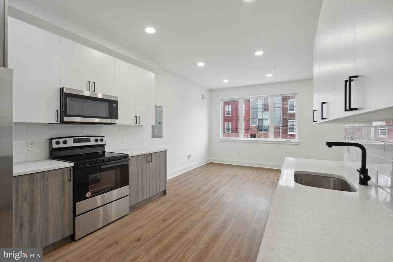 528 W Berks St Unit 2 #2 - Photo 5 of 15