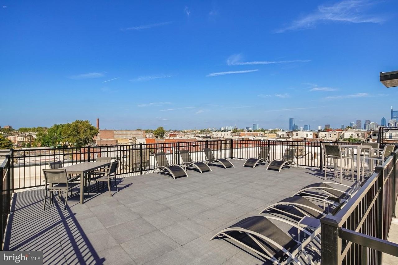 1705 Jackson St Apt 10 #10 - Photo 5 of 7