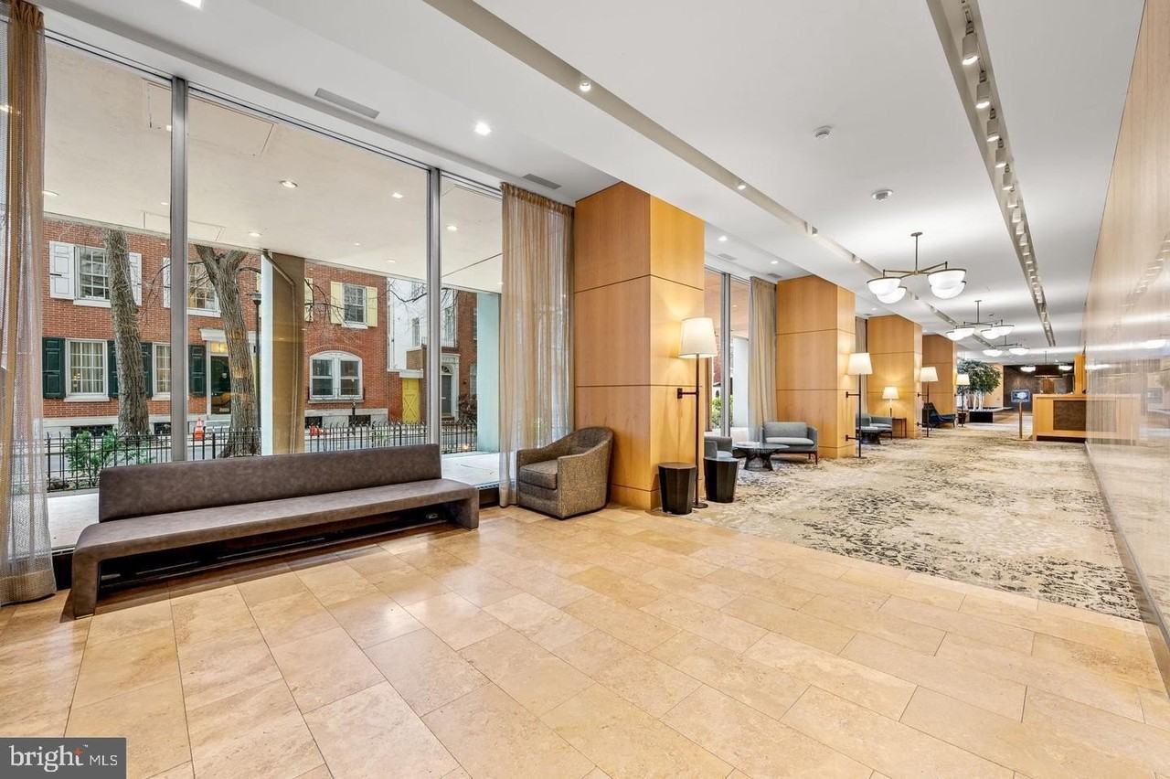 226 W Rittenhouse Sq Apt 1718 #1718 - Photo 3 of 23