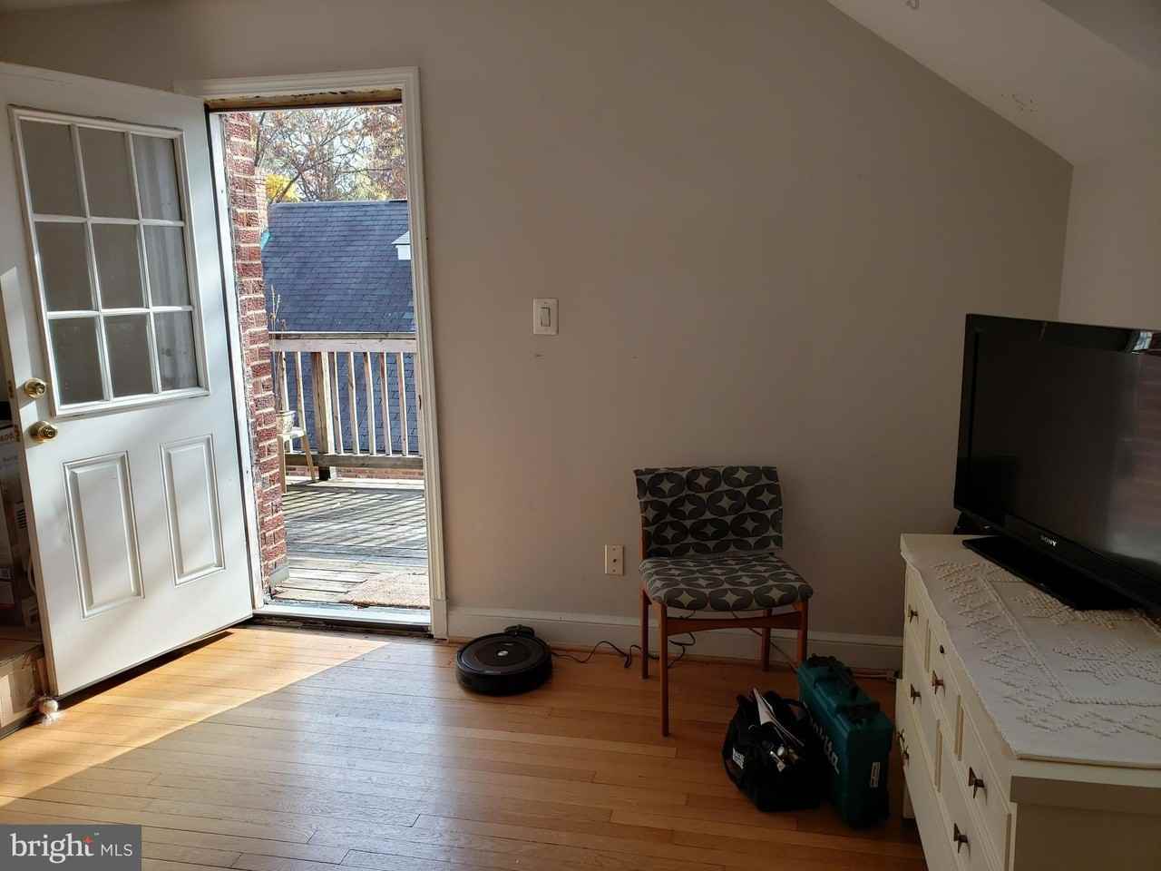 1227 N Utah St Unit 3 #3 - Photo 4 of 24