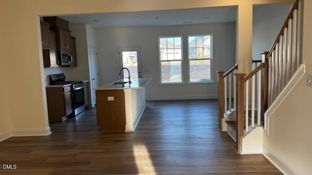 938 Kensley Grove Ln - Photo 2 of 12