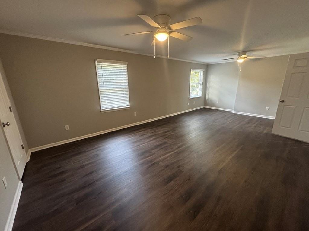 504 W Alden Ave - Photo 6 of 17