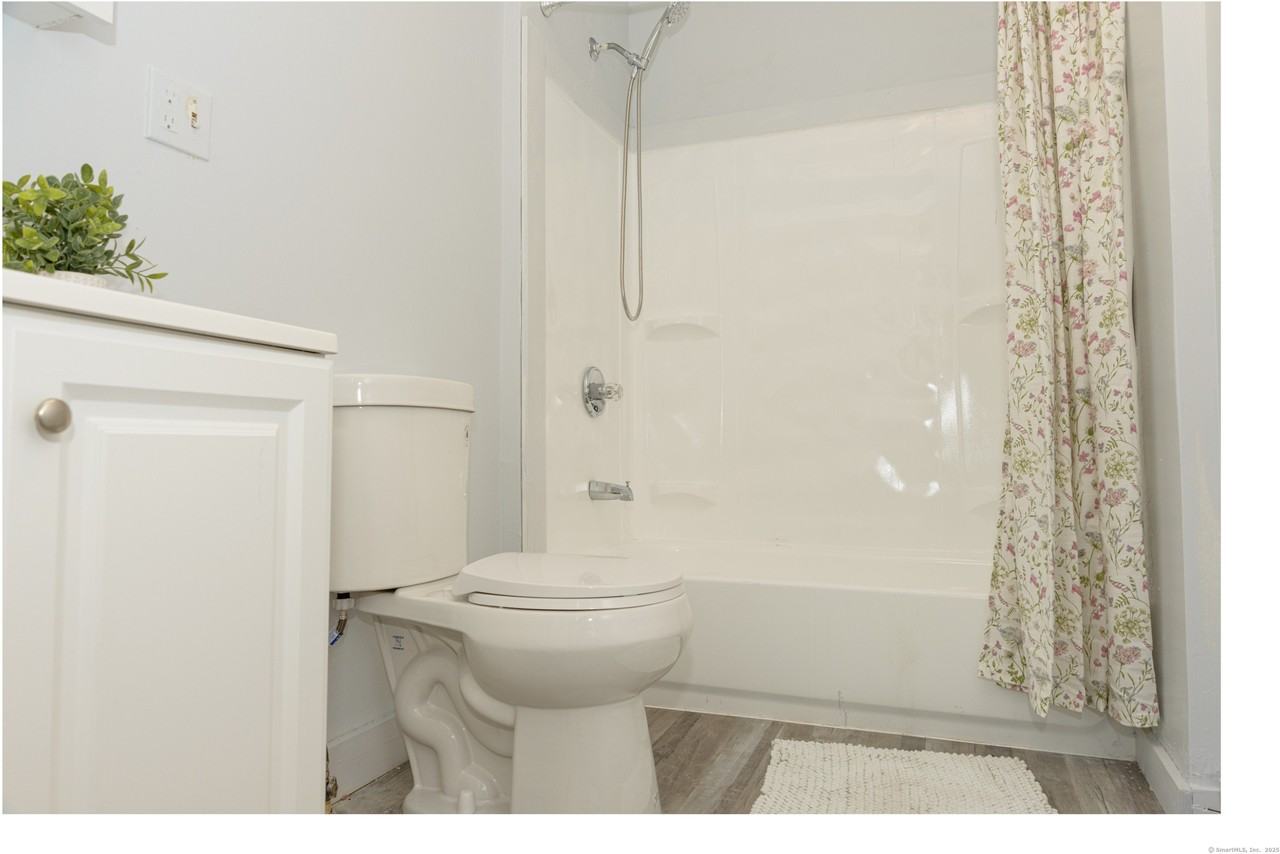 59 Ward St Unit 3 #3 - Photo 5 of 19