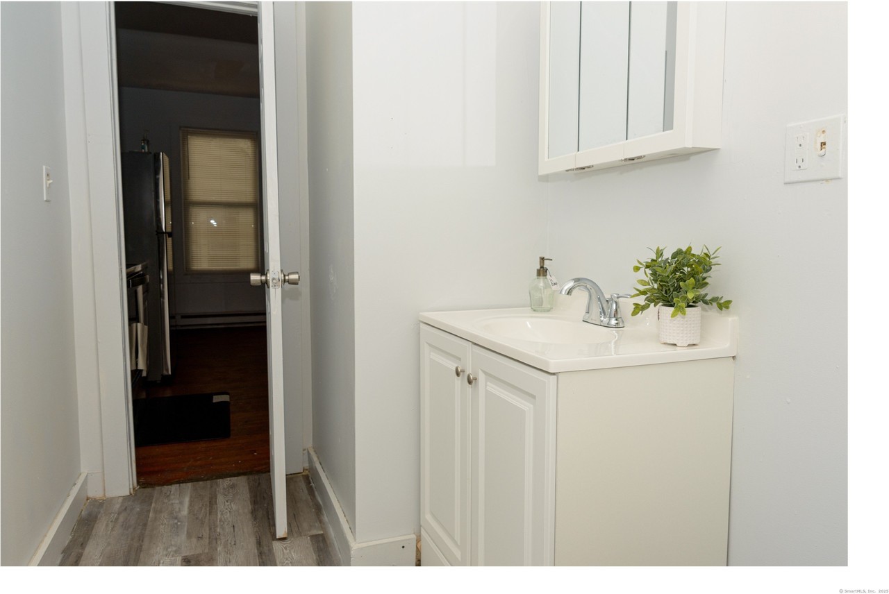 59 Ward St Unit 3 #3 - Photo 6 of 19