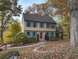 featured image of 5 Beaver Dam Trl