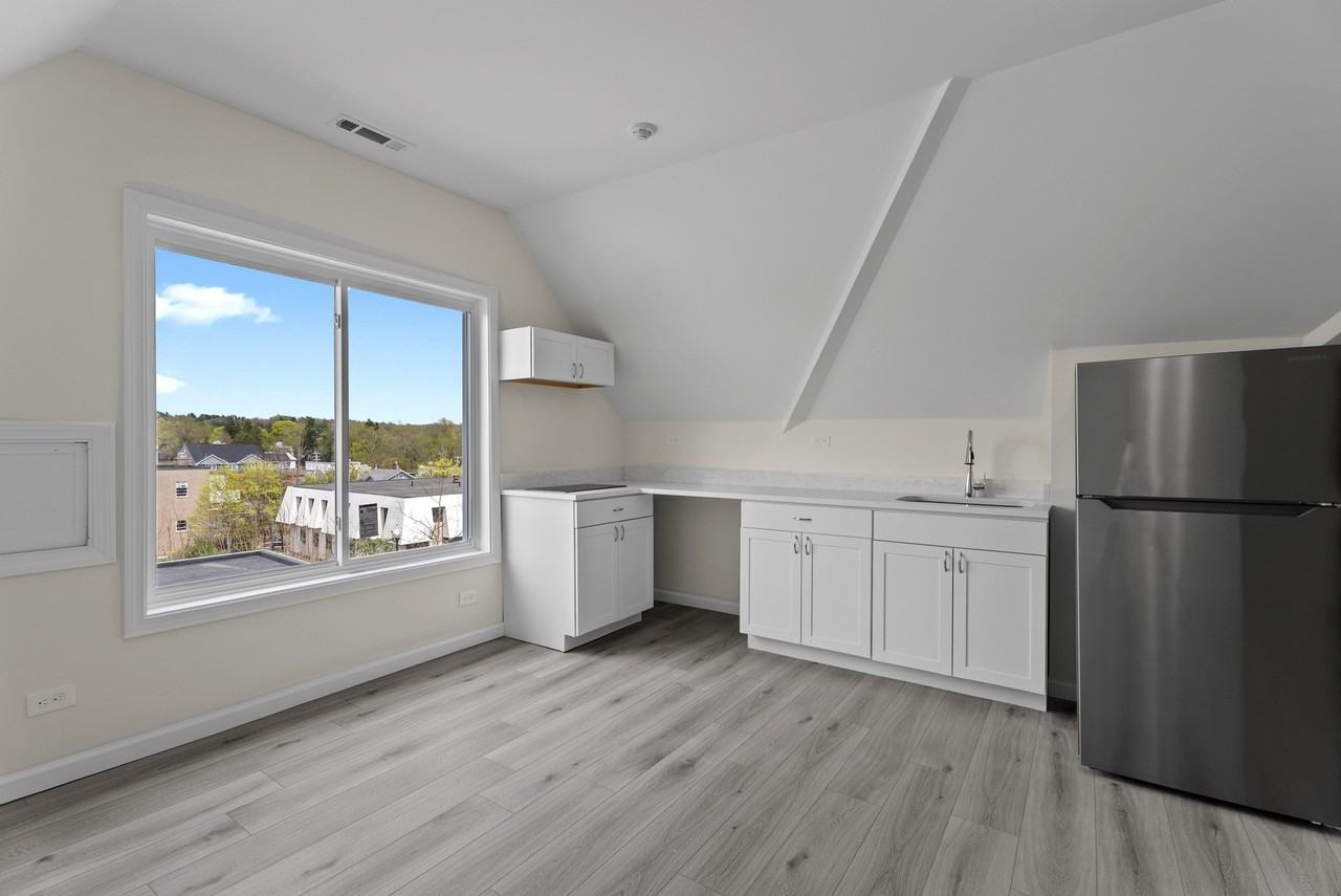 72 S Main St Unit 3b #3B