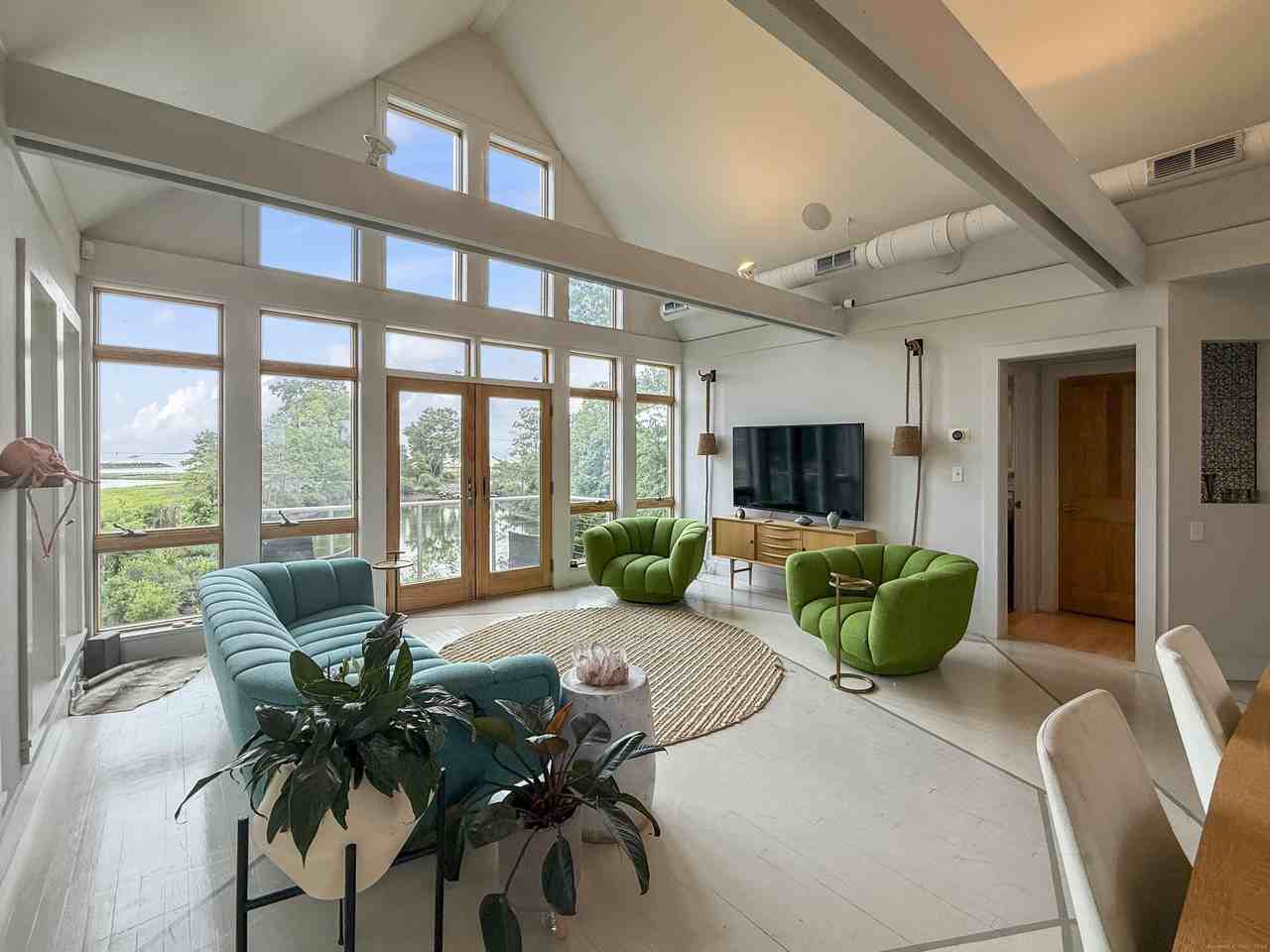 52 Shorehaven Rd - Photo 5 of 38