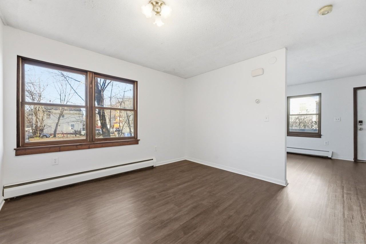 33 Guilford St Unit B #B - Photo 6 of 20