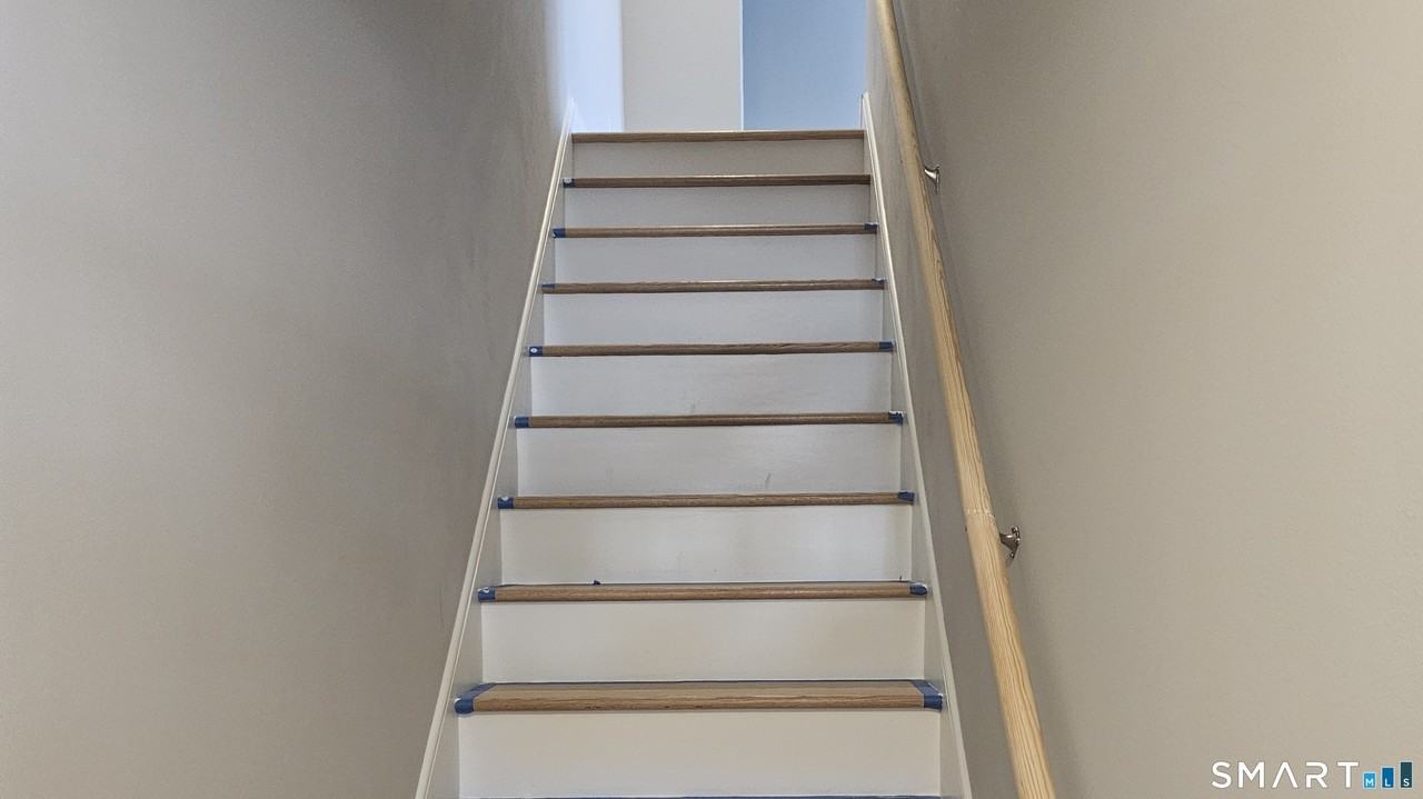 43 Fairfield Pl Unit A #A - Photo 2 of 17