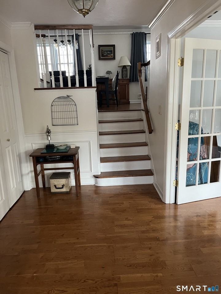 55 Rolling Wood Dr - Photo 2 of 15