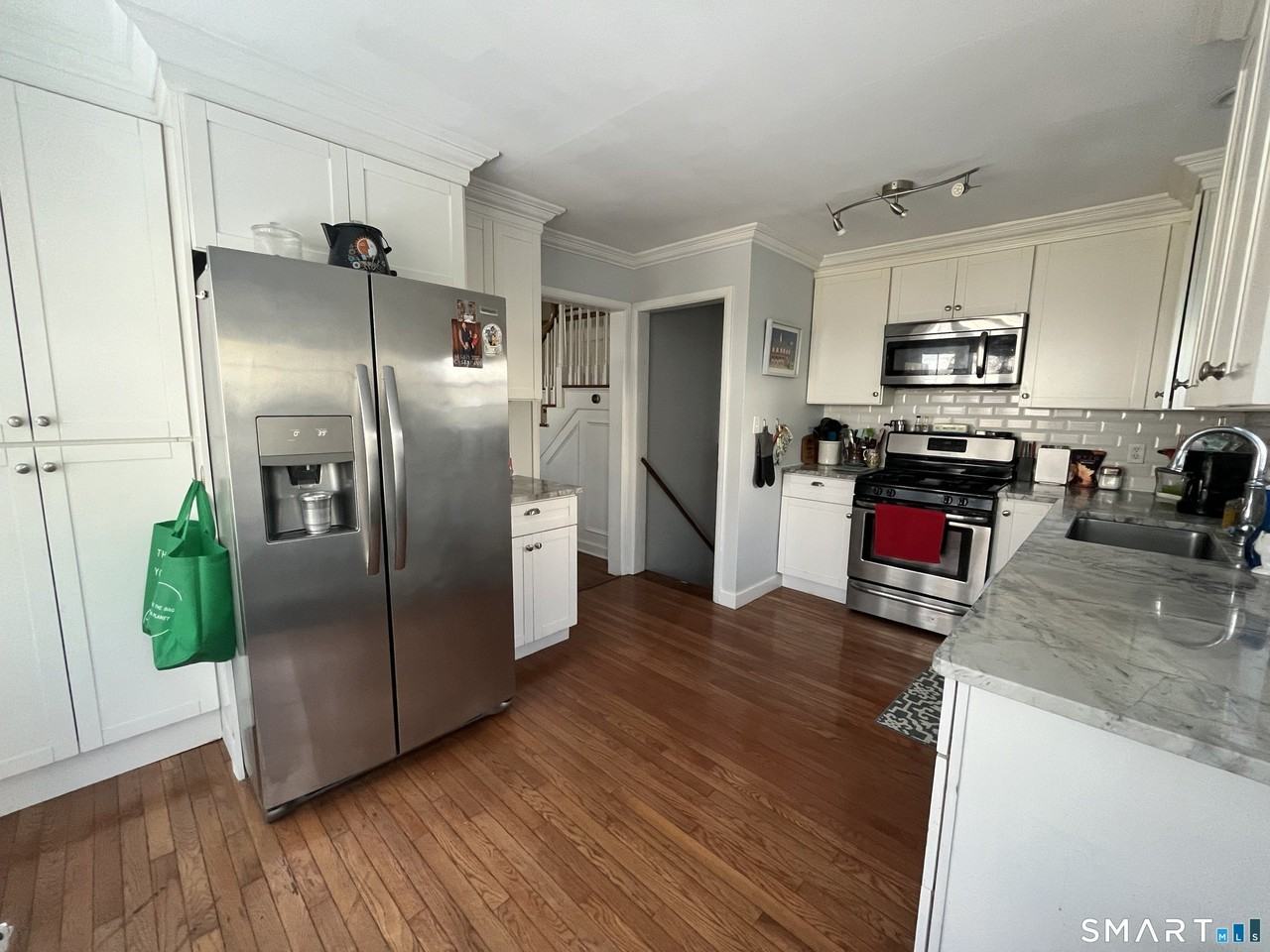 55 Rolling Wood Dr - Photo 6 of 15