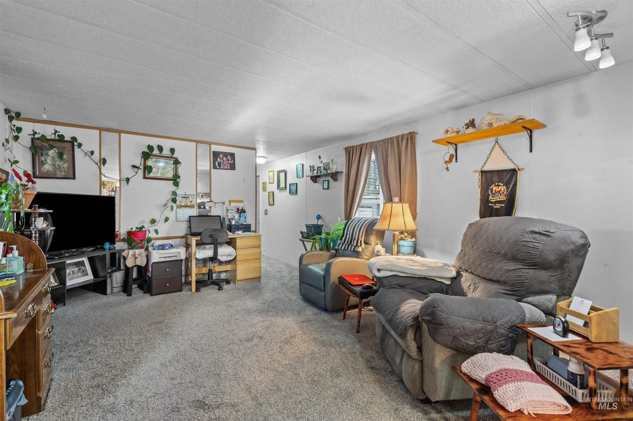 605 N Almon St Spc 10 #10 - Photo 6 of 22