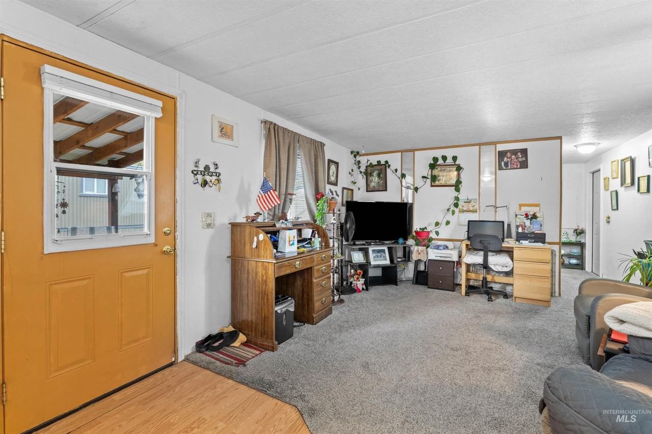 605 N Almon St Spc 10 #10 - Photo 7 of 22