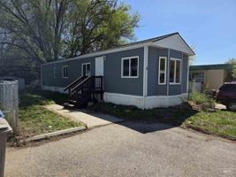 featured image of 309 E 39th St Trlr 9 #9