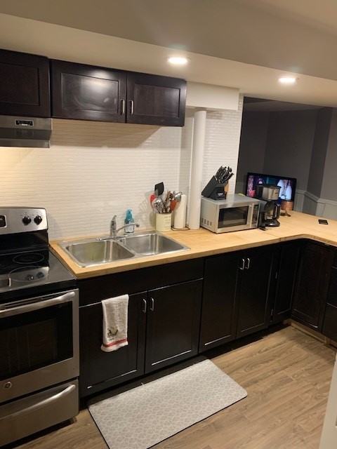 116 Kortright Road W - Photo 2 of 11