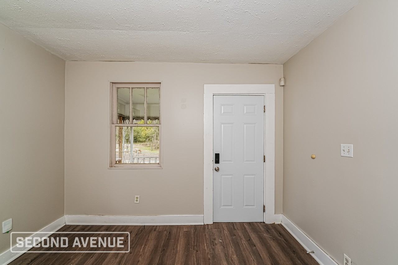 2709 Powderly Ave Sw - Photo 4 of 27