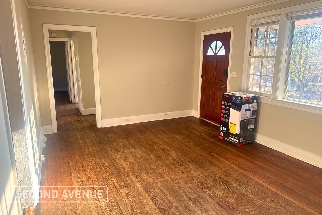 48 Hutto Ct - Photo 2 of 11