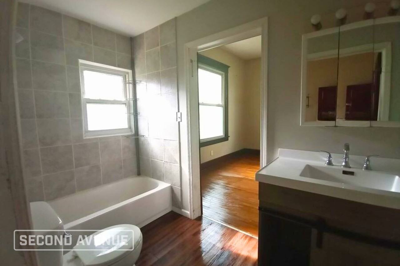 154 W Lebanon St - Photo 6 of 11