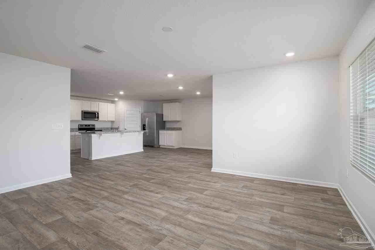 5540 Lancelot Trl - Photo 7 of 15