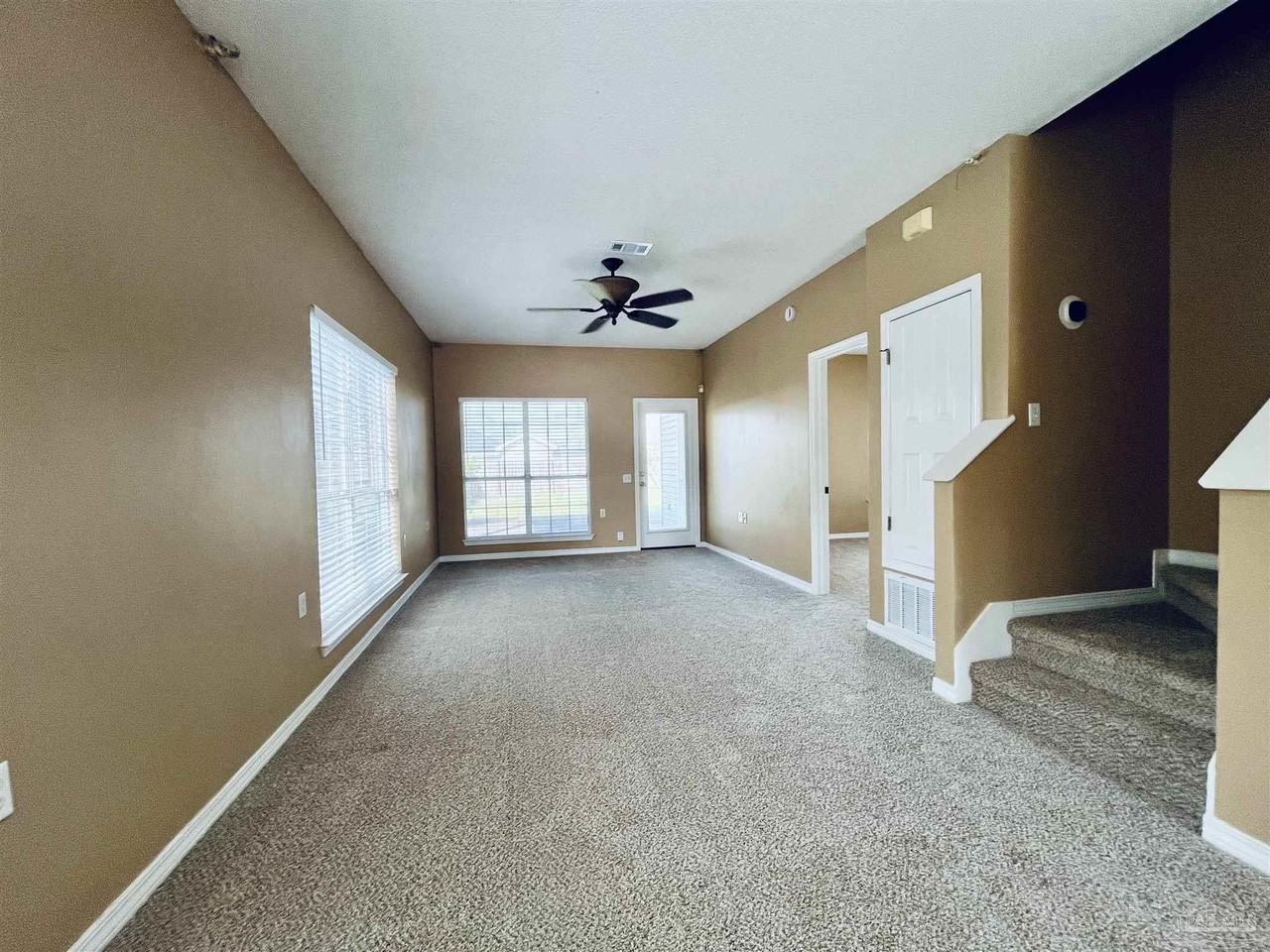 4006 Glenway Dr - Photo 6 of 21