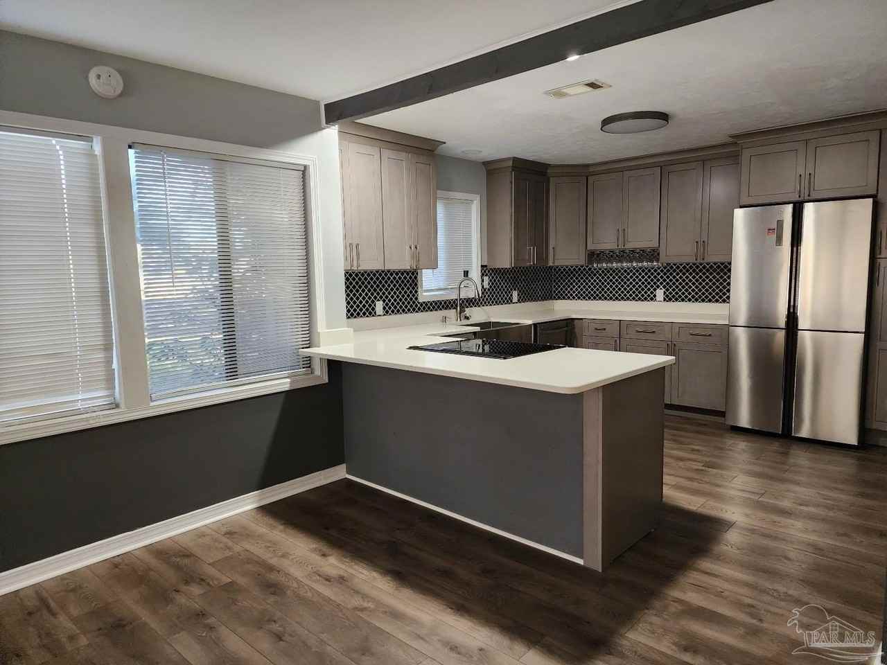 5140 Choctaw Ave - Photo 4 of 25