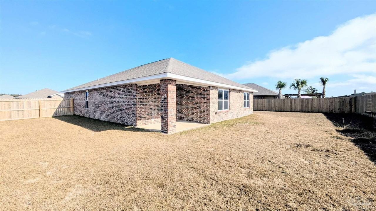 9294 Tara Cir - Photo 5 of 36