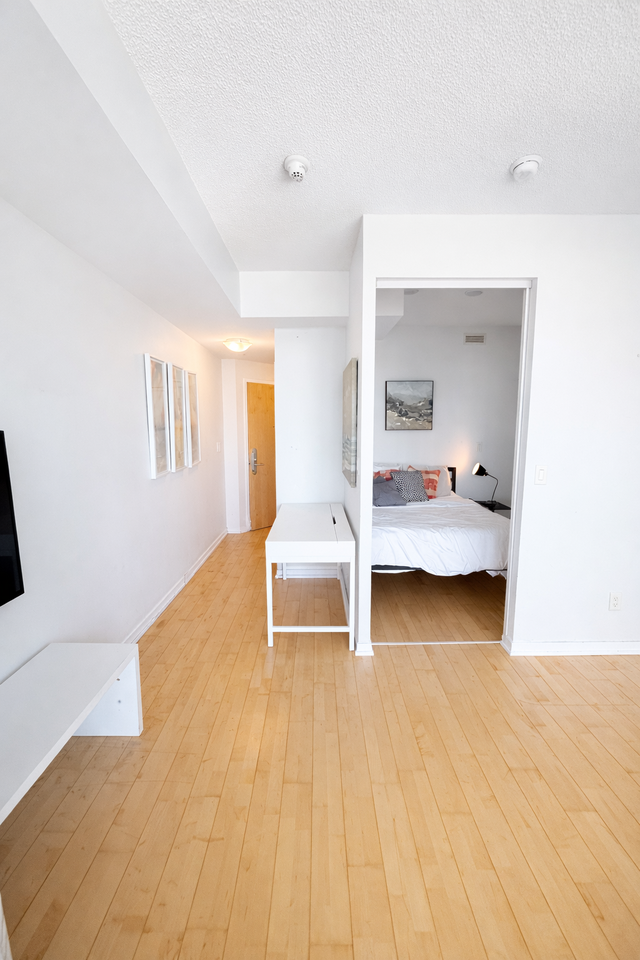 55 Bremner Boulevard #3506 - Photo 4 of 7