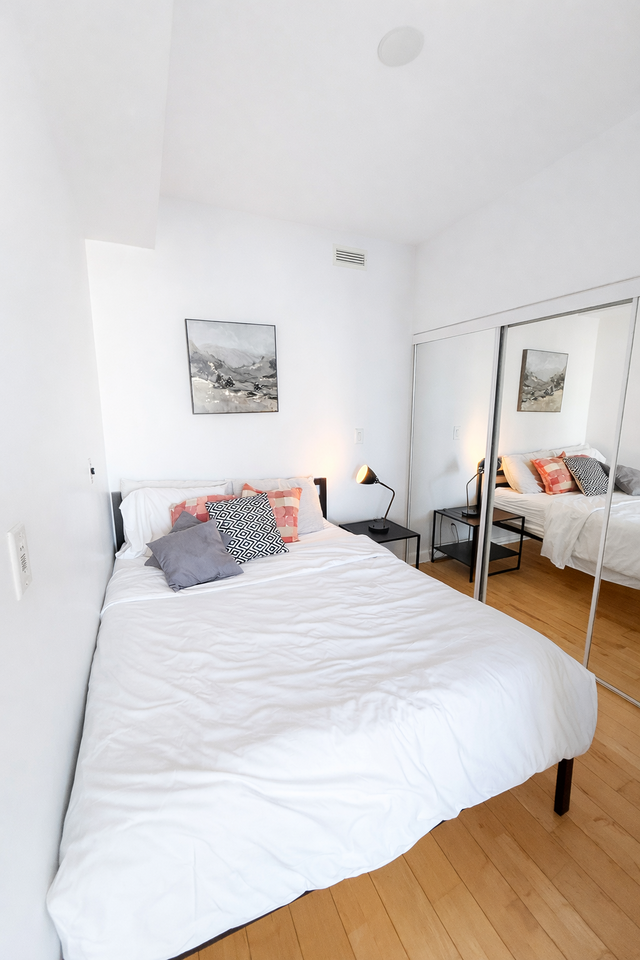 55 Bremner Boulevard #3506 - Photo 5 of 7