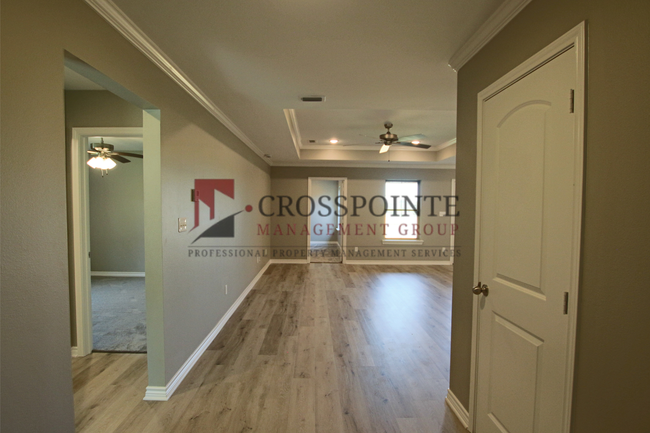 6036 Villa Rosa Way #6036 - Photo 4 of 24