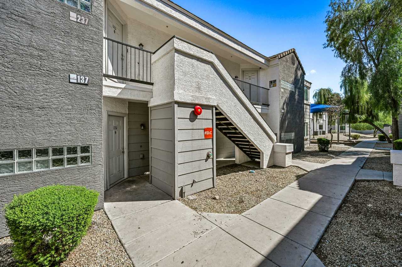 3065 North 67th Drive #137