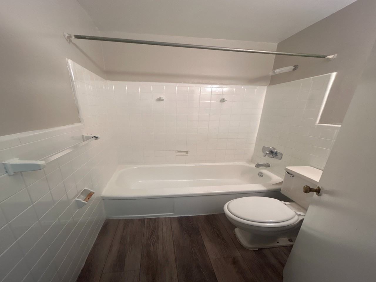 Campus Apartments - Photo 5 of 16