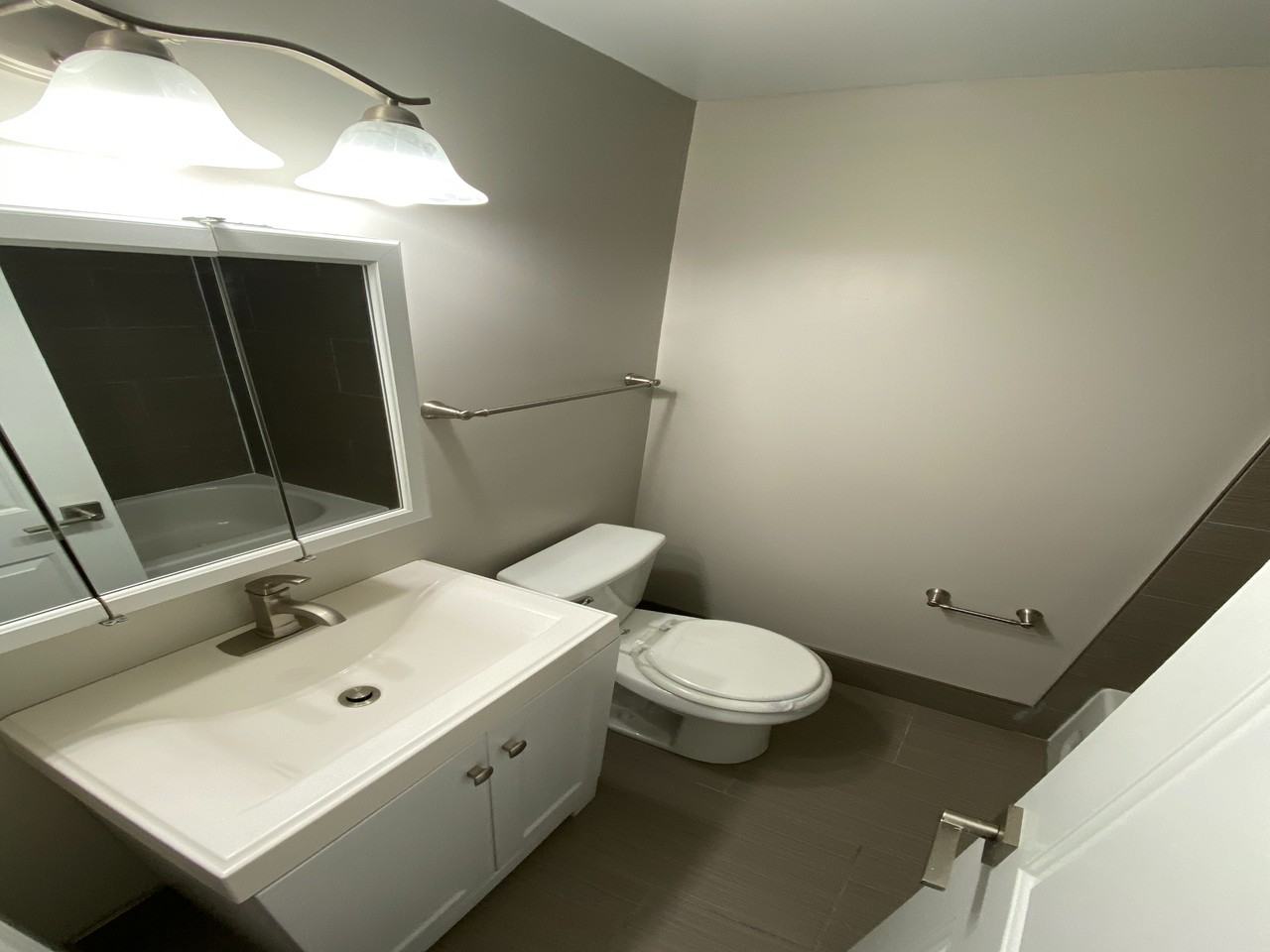 Campus Apartments - Photo 6 of 16