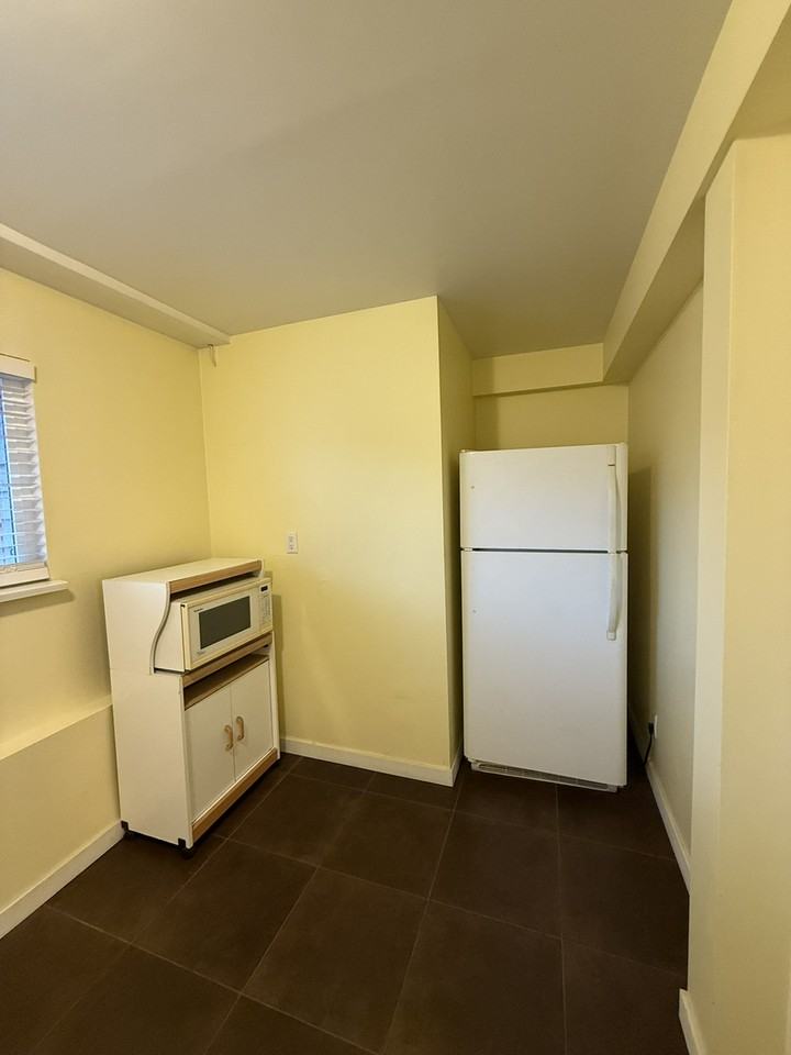 3168 Toba Dr - Photo 2 of 11