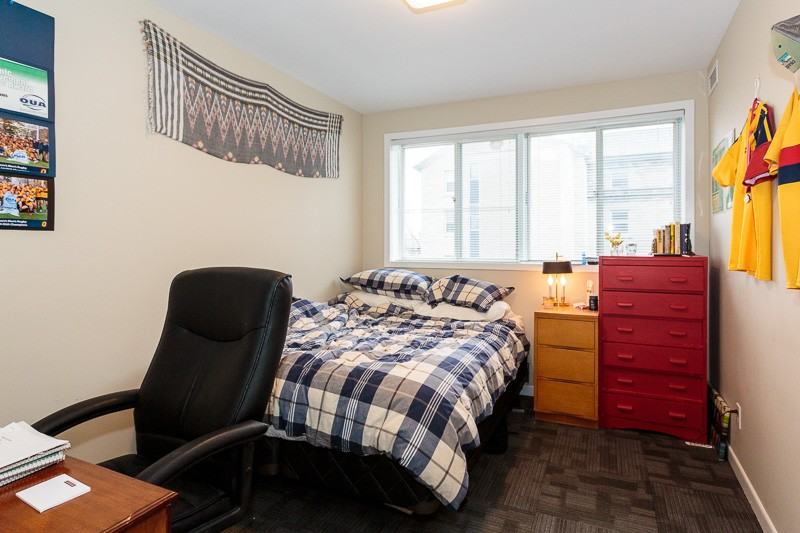 122 Sydenham Street - Photo 5 of 16