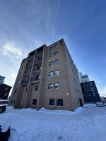 featured image of 212 Colborne St